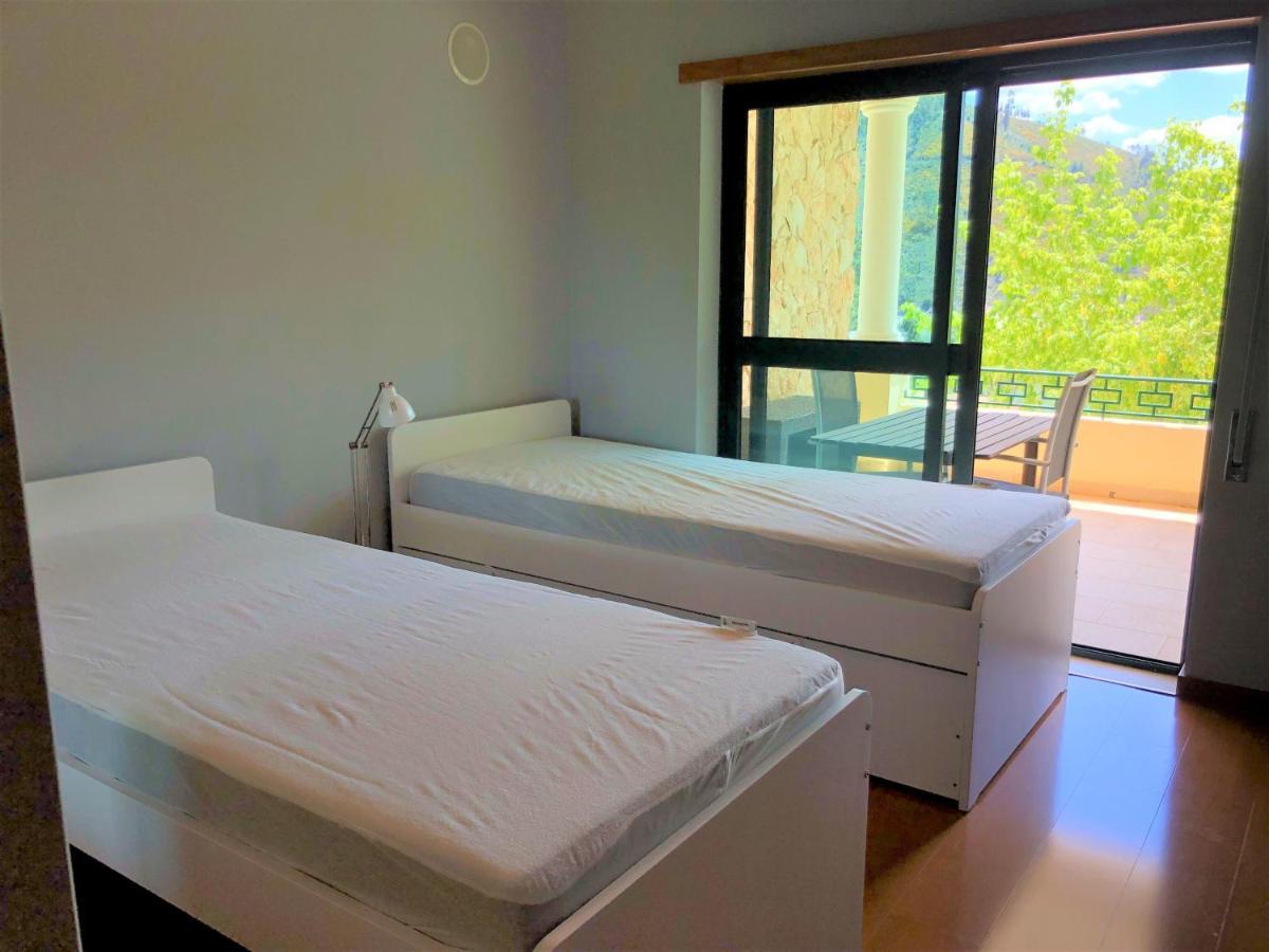 Ferienwohnung Faraway Lake Ferreira do Zêzere Exterior foto