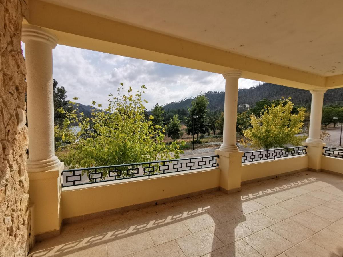 Ferienwohnung Faraway Lake Ferreira do Zêzere Exterior foto